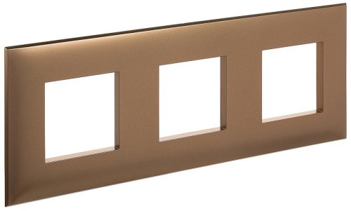 Рамка универсальная DKC Avanti 3-м. золотистый жемчуг фото Рамка универсальная DKC Avanti 3-м. золотистый жемчуг картинка